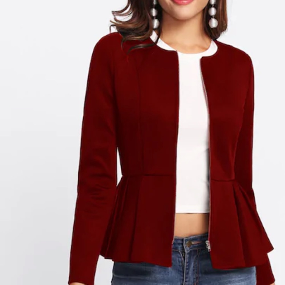 Zip up pleated peplum jacket